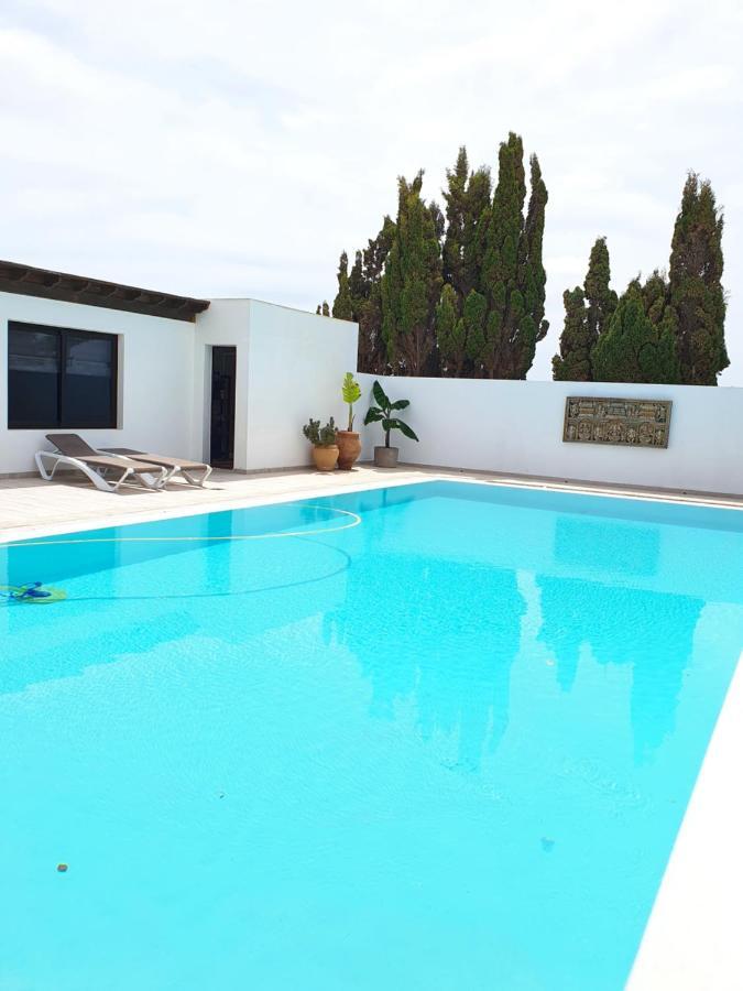 Villa Nazoly, Oasis De Tranquilidad Con Piscina Privada En El Corazon De Lanzarote Насарет Экстерьер фото